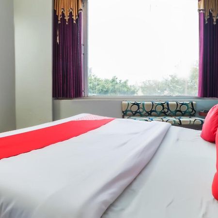 Vrindāvan Oyo 69402 Yogeshwar Dhaam酒店 外观 照片